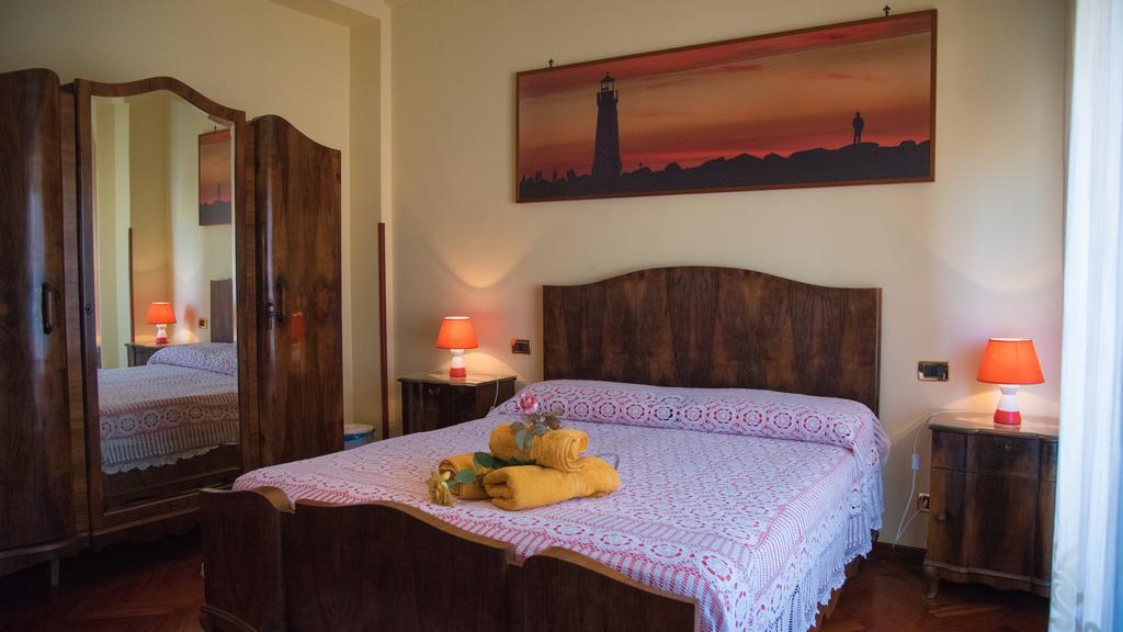 B&B Via Spalti 52 Trapani Kamer foto